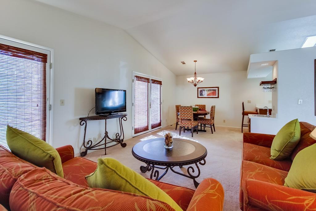 The Villas At Emerald Desert Desert Palms Exterior photo